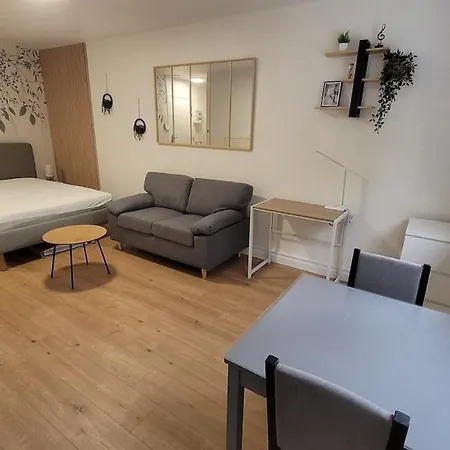 Cozy For 2 People Apartment Nancy